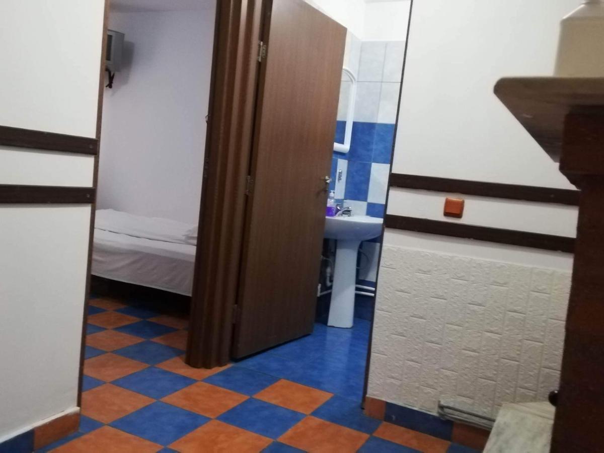 Casa Radu Lui Anghel Villa Barbuletu Esterno foto